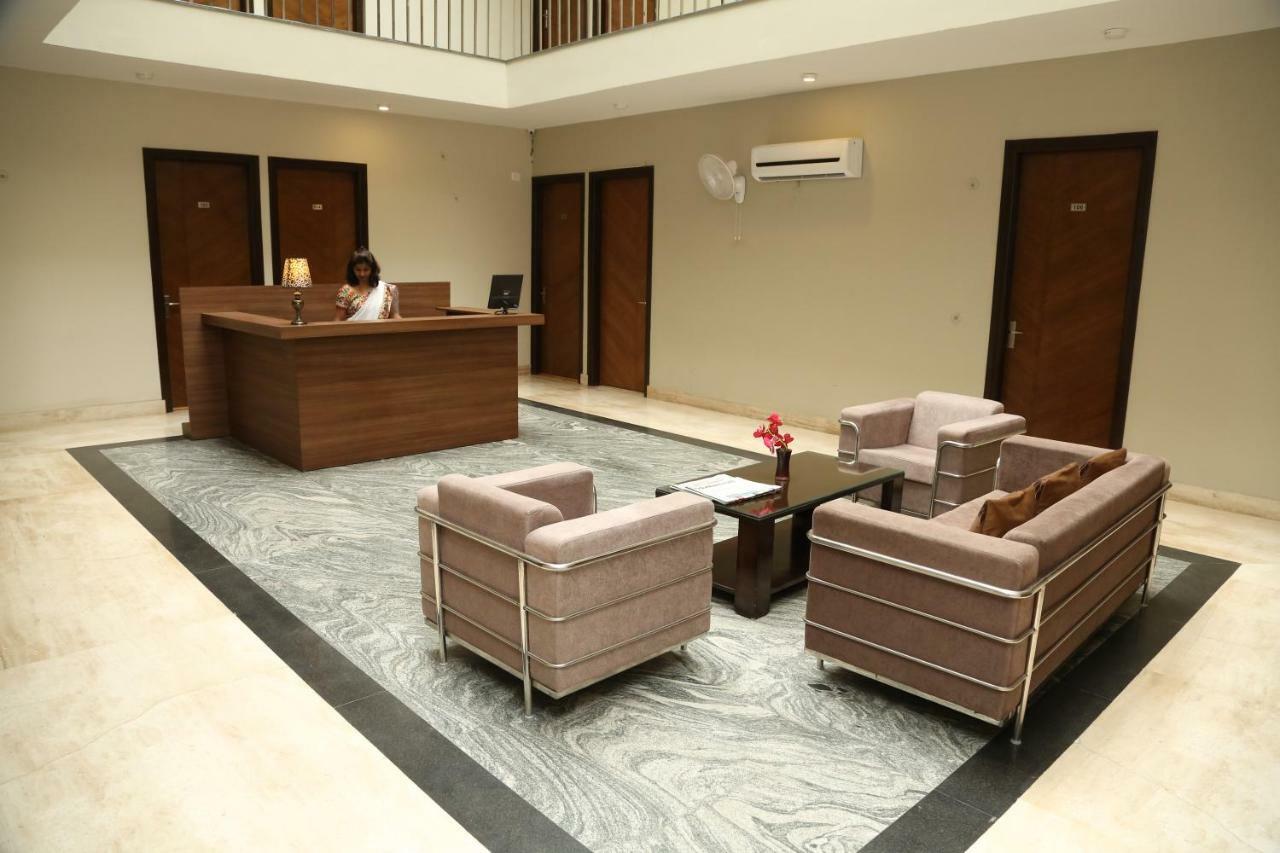 Royal Residence On Sohna Road Delhi  Exterior foto